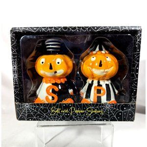 Victoria Hutton Jack-O-Lantern Salt and Pepper Shakers Halloween Decor